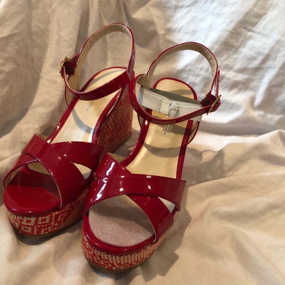 Never worn!